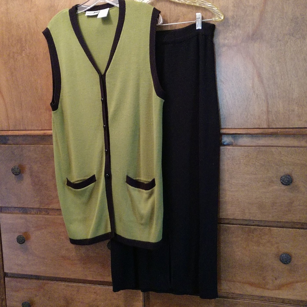 Delores Bell skirt and jacket set.
